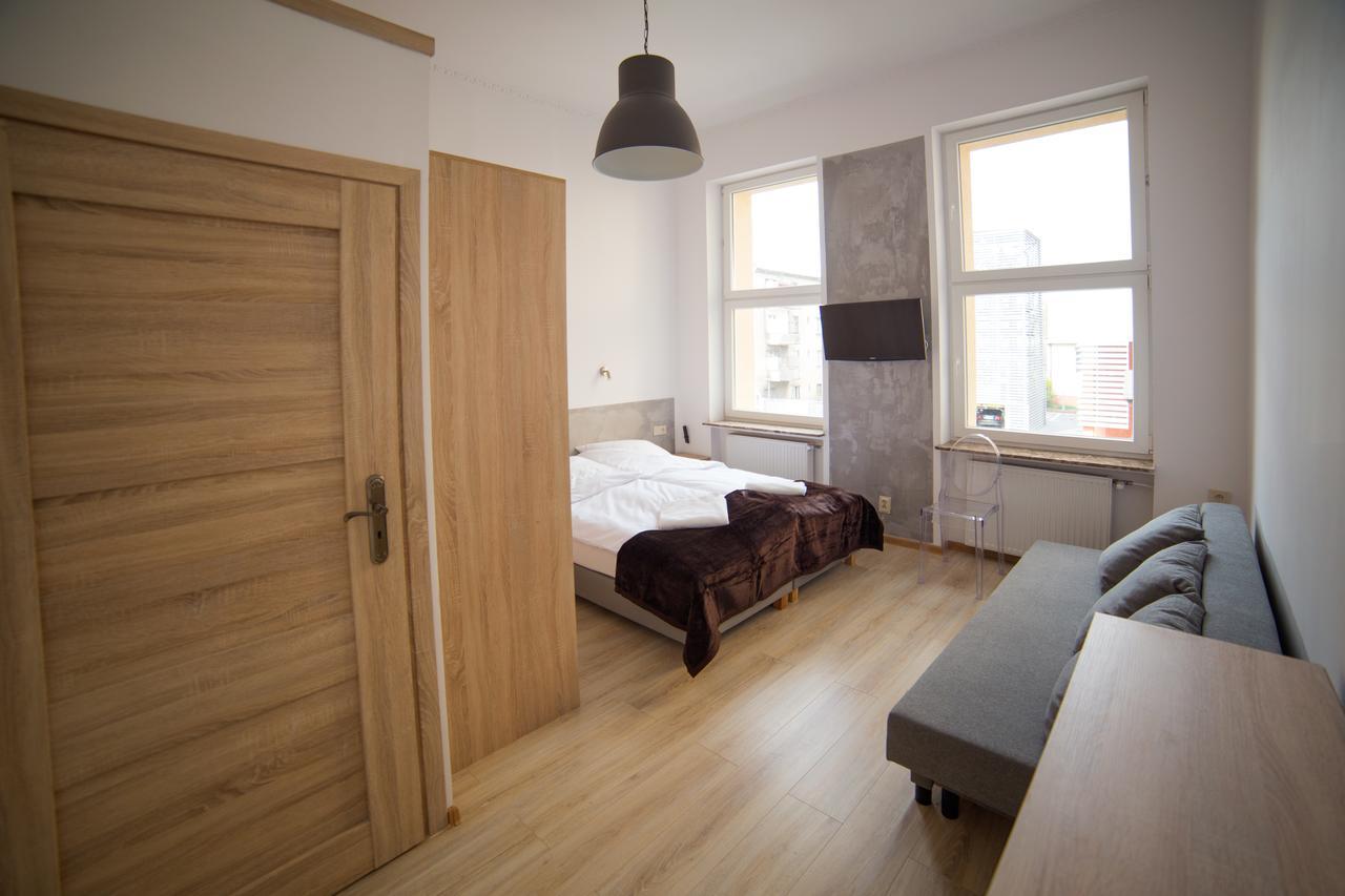 Operahostel