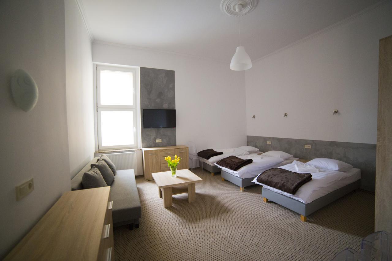 Operahostel